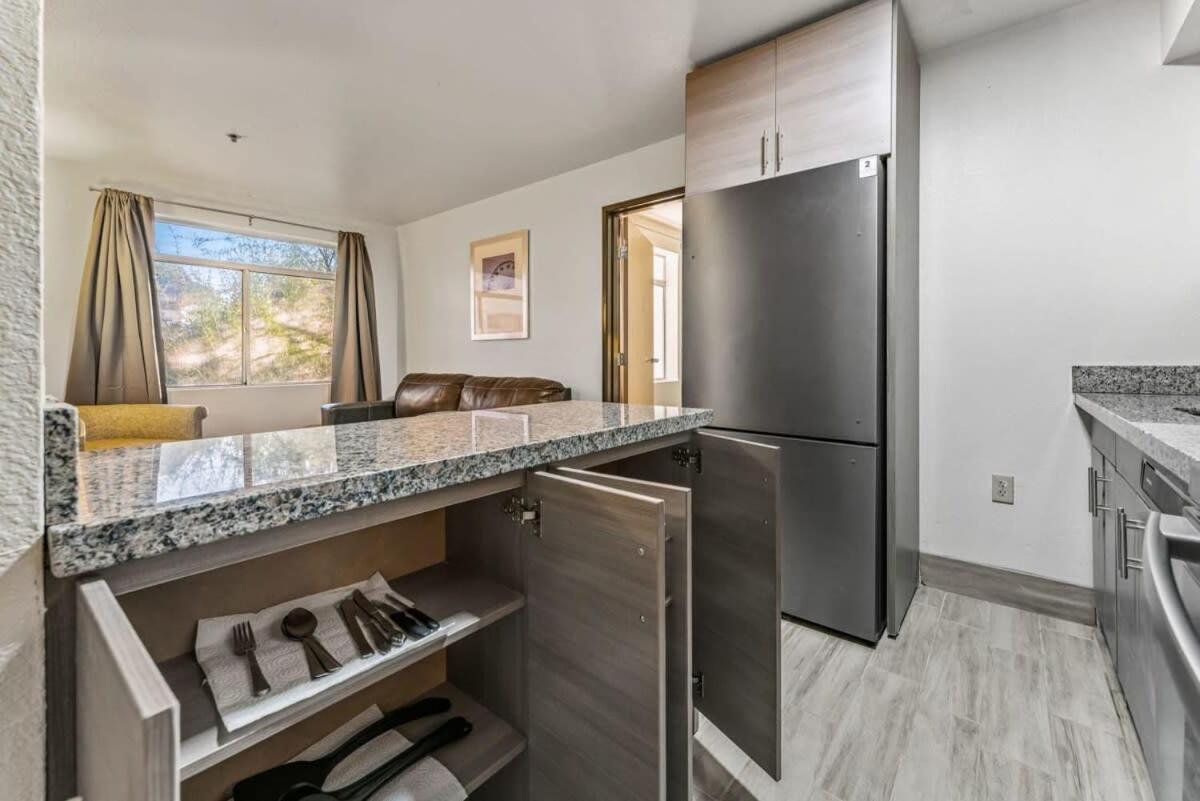 Chandler 2 Bd 1 Ba Apartment Lux2 Bagian luar foto