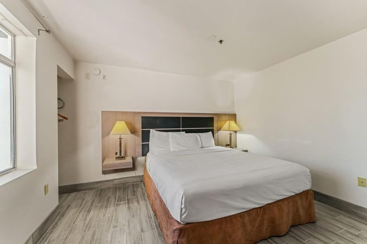 Chandler 2 Bd 1 Ba Apartment Lux2 Bagian luar foto